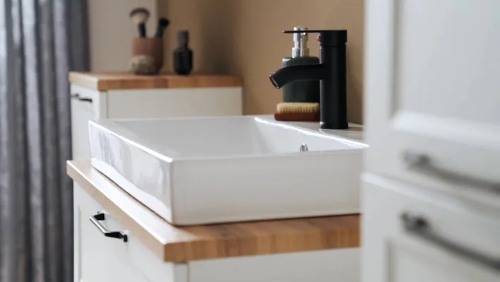 Bad-Midischrank LÜTTICH weiß