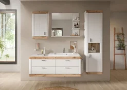 Badspiegel LAREDO 80 x 70 cm Weiß