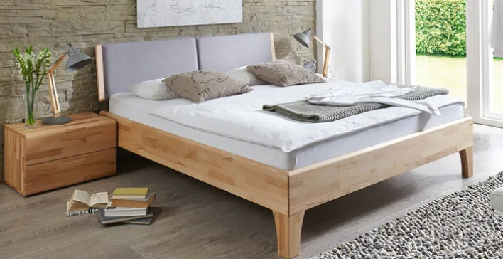 Bett AVANTGARDE 180 x 200 cm Kernbuche natur geölt
