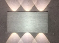 HELL LED Außenwandleuchte STREAM 17x4 cm hellgrau eloxiert