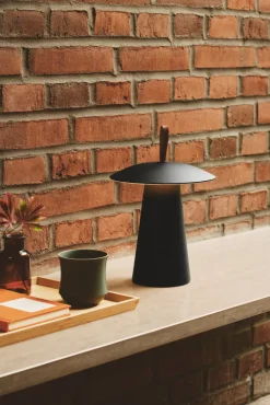 Nordlux LED Akku Tischlampe ARA To-Go 19,7 cm schwarz