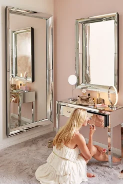 Standspiegel rund SILVANA 38 cm Rahmen silberfarbig