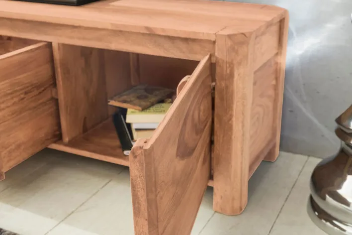 TV-Lowboard 140 x 40 cm Akazie