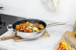 WMF Schmorpfanne DURADO Edelstahl 28 cm Silberfarbig/Schwarz